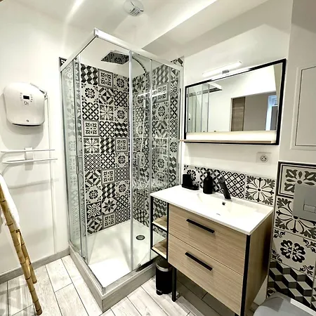 Le - Gare De Lancey Apartamento *